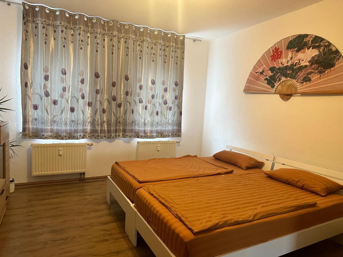 Kaethe-Kollwitz-Strasse 54, F2 Appartement Altenburg Buitenkant foto