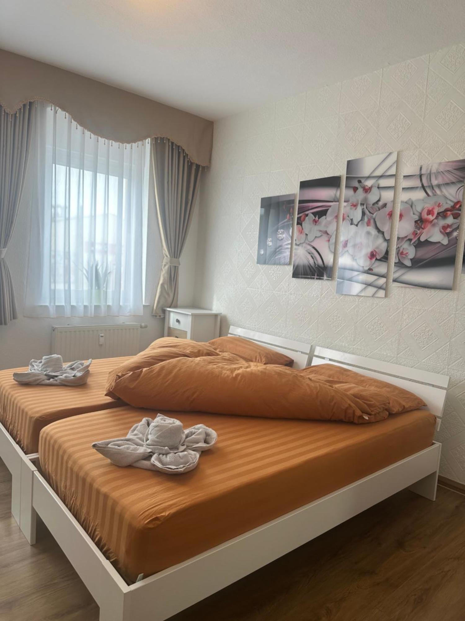 Kaethe-Kollwitz-Strasse 54, F2 Appartement Altenburg Buitenkant foto
